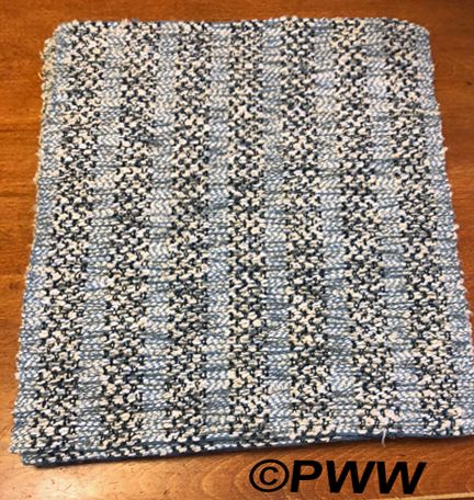 Linda - Placemats Twill on 4 Harness